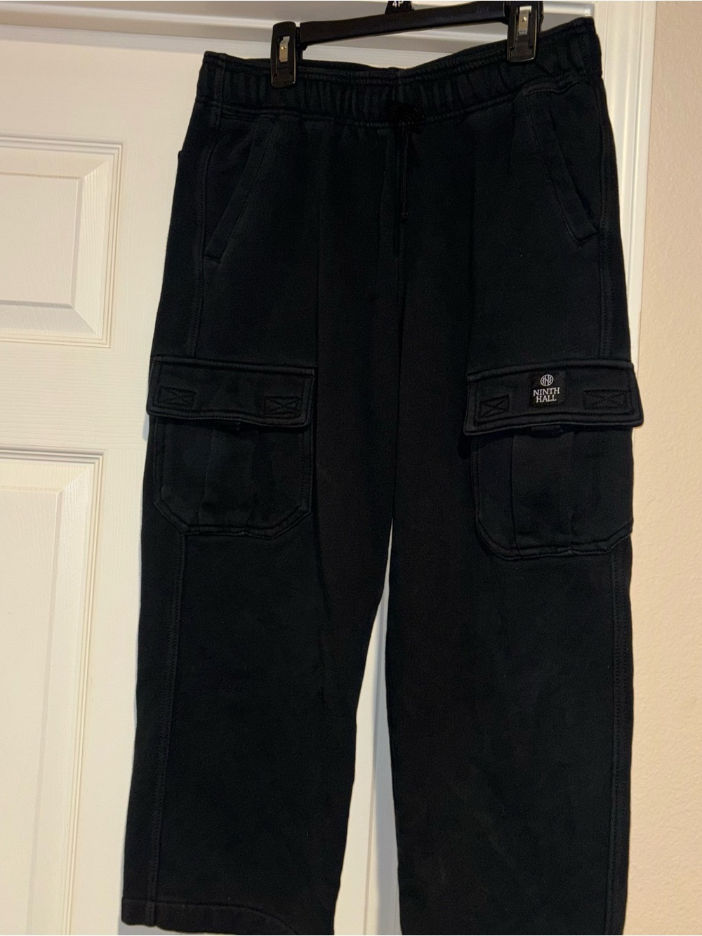 Nine Nineteen Black Cargo Sweatpants - Boys L